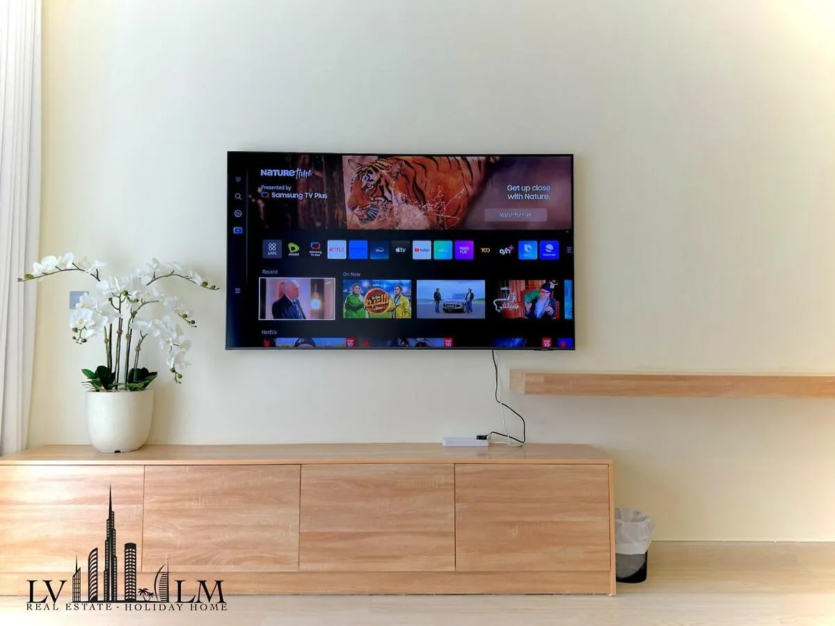 1 Bedroom In Azizi Riviera 17 迪拜